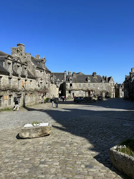 Affiche Bretagne - Locronan Place du Village (5)